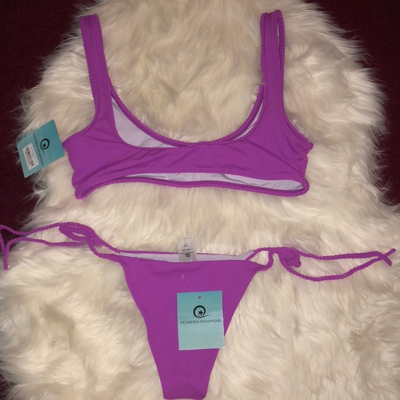 Beautiful Bikini 🌸 - Picture 2 of 5